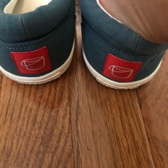 Blue shark slip on sneakers - Picture 6 of 8